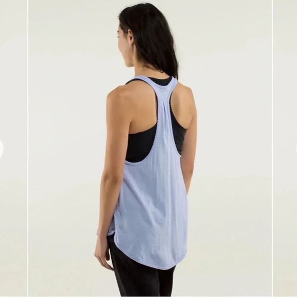 Lululemon 105 F Singlet *Silver heathered lavender dusk size 4-6 - Picture 3 of 12